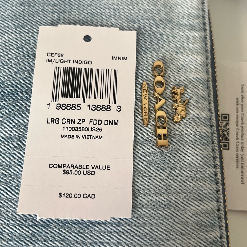 Coach Light Denim Wristlet Clutch with Gold Logo - Picture 5 of 8